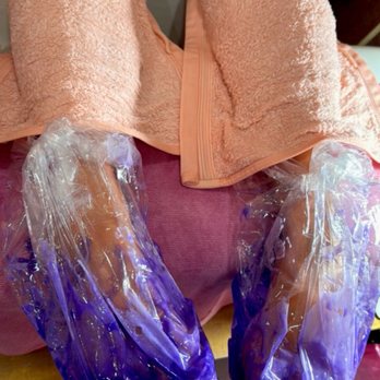 Ugly Nails - Paraffin wax included with your gel pedicure - Nail Technicians Near Me - San Jose, California Ugly Nails - Paraffin wax included with your gel pedicure - Nail Technicians Near Me - San Jose, California
