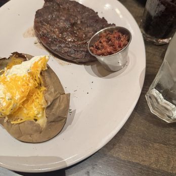 The Park Grill - Steakhouses Near Me - Gatlinburg, Tennessee