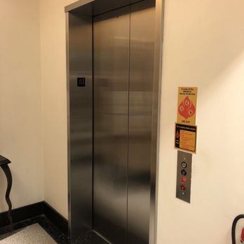 Dillard's - Dillard's Franklin Park Mall internal Elevator - Department Stores Near Me - Toledo, Ohio