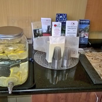 Holiday Inn Express & Suites Minden - Hotels Near Me - Minden, Nevada