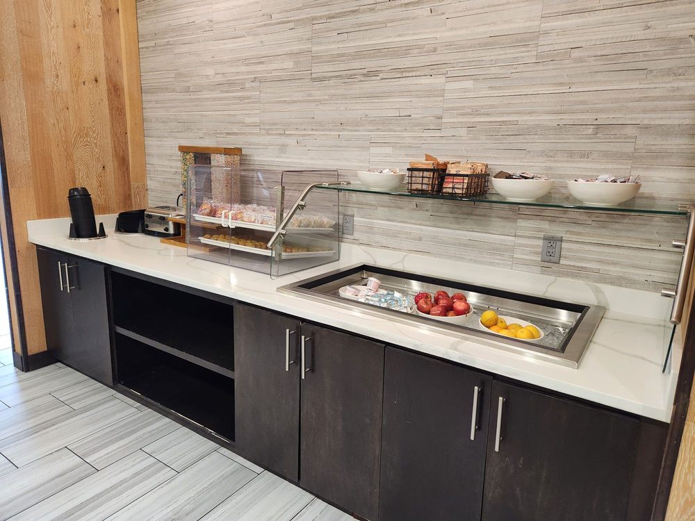 RADISSON HOTEL WEST MEMPHIS - Updated June 2026 - 34 Photos & 15 ...