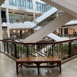 Pioneer Place - Bench, nice view while sitting.