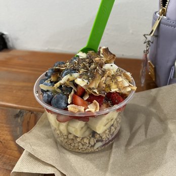 Berry Divine Acai Bowls - Sedona Traditional Bowl Sedona Traditional Bowl - Acai Bowls Near Me - Tucson, Arizona Berry Divine Acai Bowls - Sedona Traditional Bowl Sedona Traditional Bowl - Acai Bowls Near Me - Tucson, Arizona