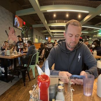 Brownstone Pancake Factory - Good panoramic view of the inside of the main area of the restaurant - Breakfast & Brunch Near Me - Edgewater, New Jersey Brownstone Pancake Factory - Good panoramic view of the inside of the main area of the restaurant - Breakfast & Brunch Near Me - Edgewater, New Jersey