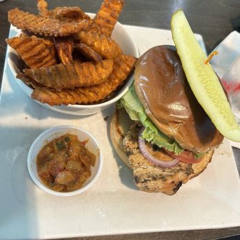 RumFish - Grilled chicken sandwich with sweet potato fries - Seafood Near Me - Tampa, Florida