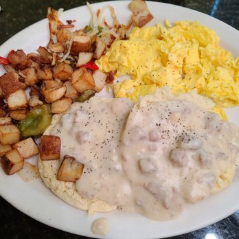 Louise's Pantry - Country Breakfast (eggs, biscuits and sausage gravy,  country potatoes). - American Near Me - La Quinta, California