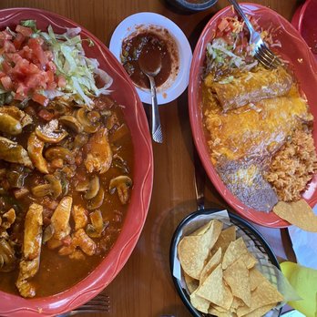 Cazadores - Mexican Near Me - Brookings, Oregon