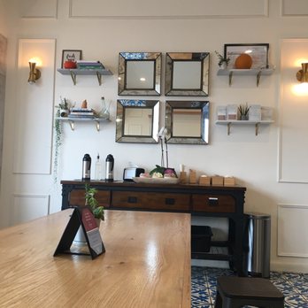 Pluma By Bluebird Bakery - Interior. Great space for teleworking. - Bakeries Near Me - Washington, DC, District of Columbia