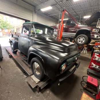 Jerry Atros Motors - Auto Repair Near Me - Brooklyn, New York