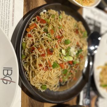 Inchin's Bamboo Garden - Singapore Rice Noodles - Chinese Near Me - Wesley Chapel, Florida