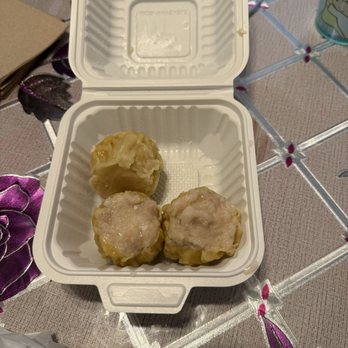 Yang Kee - Pork and shrimp shumai (5/5) - Dim Sum Near Me - Sacramento, California Yang Kee - Pork and shrimp shumai (5/5) - Dim Sum Near Me - Sacramento, California