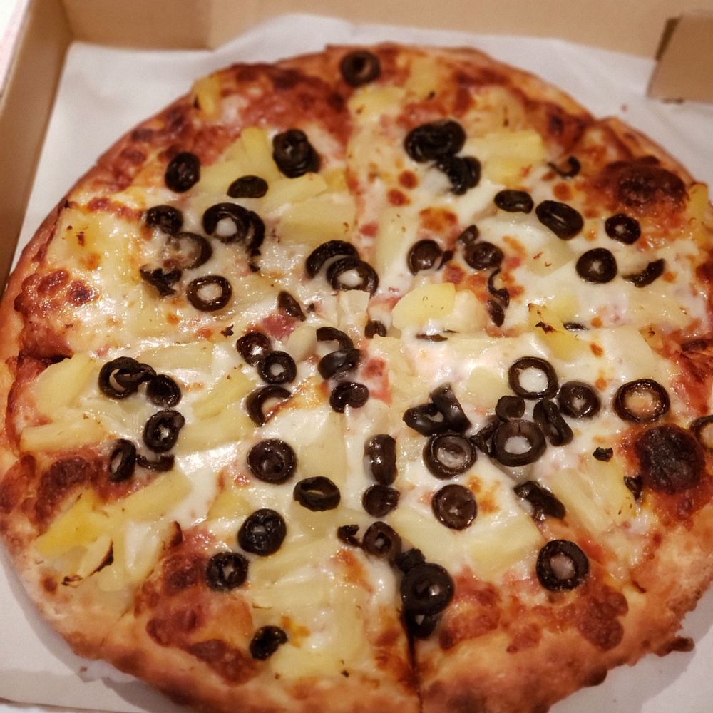 Pizzeria Classico - Pineapple/olive requested by my 6 year old birthday girl - Pizza Near Me - Folsom, California Pizzeria Classico - Pineapple/olive requested by my 6 year old birthday girl - Pizza Near Me - Folsom, California