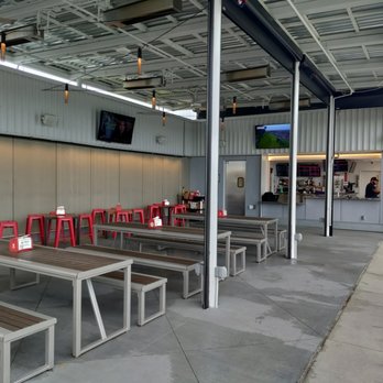 Starr Hill Biergarten - Seating area - Beer Gardens Near Me - Tysons, Virginia