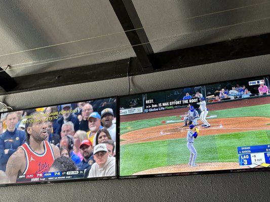 Roundin' 3rd Sports Bar & Grill by null