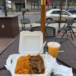 Old San Juan Restaurant - Arroz con gandules y ropa vieja