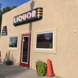 Lusk Liquor Store & Lounge - Front of store