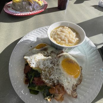 Eggmann's Eatery - Bacon and AVO Benedict with grits - Breakfast & Brunch Near Me - Centerburg, Ohio
