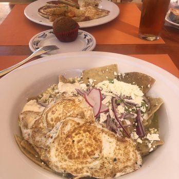 Lighthouse Cabo Restaurant - Chilaquiles - Tacos Near Me - Cabo San Lucas, BCS