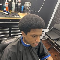 Even Afro with sharp line only.
