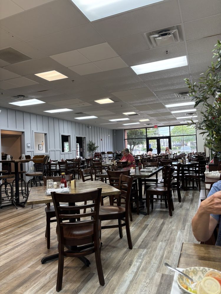 Main Street Bistro