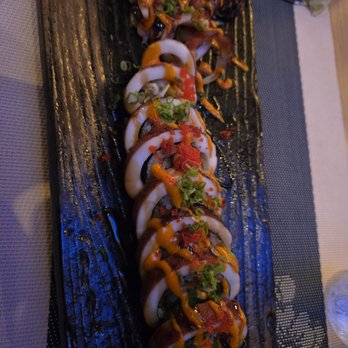 Blue Mountain - Squid roll special - Sushi Bars Near Me - New York, New York