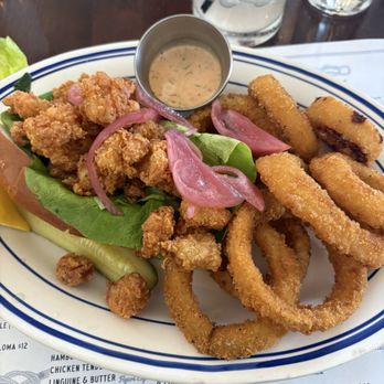 Franny's Seafood - Shrimp po boy - Seafood Near Me - Louisville, Kentucky Franny's Seafood - Shrimp po boy - Seafood Near Me - Louisville, Kentucky