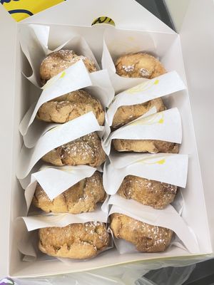Beard Papa's by null