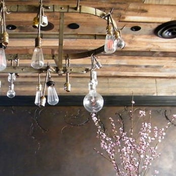Gjelina - Beautiful Decor - New American Near Me - Venice, California