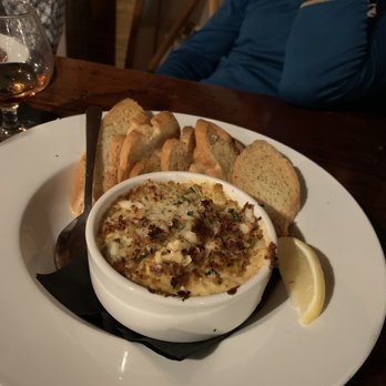 Down Under Restaurant - Crab Dip appetizer - Seafood Near Me - Fernandina Beach, Florida