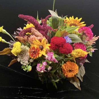 Mayflowers Floral Studios - Florists Near Me - Mclean, Virginia Mayflowers Floral Studios - Florists Near Me - Mclean, Virginia