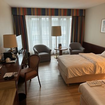 Maritim Hotel Köln - Hotels Near Me - Cologne, NW