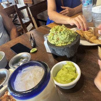 El Paisa - Guacamole - Tacos Near Me - Cabo San Lucas, BCS