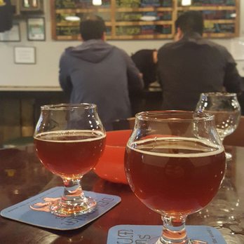 Bottle and Pint - Bars Near Me - Thousand Oaks, California