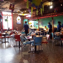 Cafe Del Rio - Dining area