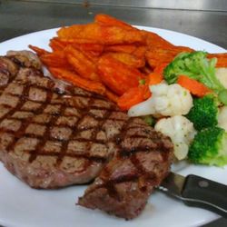 JAZZEDY Personal Chefs & Catering - Ribeye steak dinner