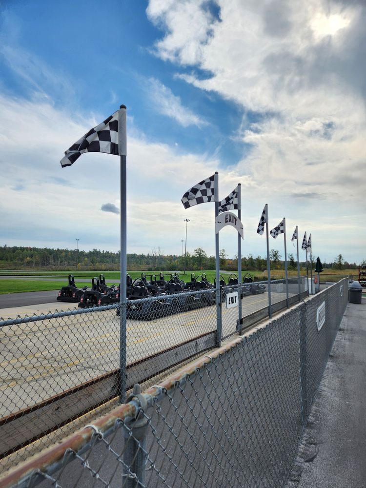 Alex Bay 500 Go-Karts Logo