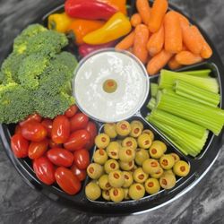 Harvest Heaven Fruit Market - Vegtable Platter of your choice upon request with ranch dip.