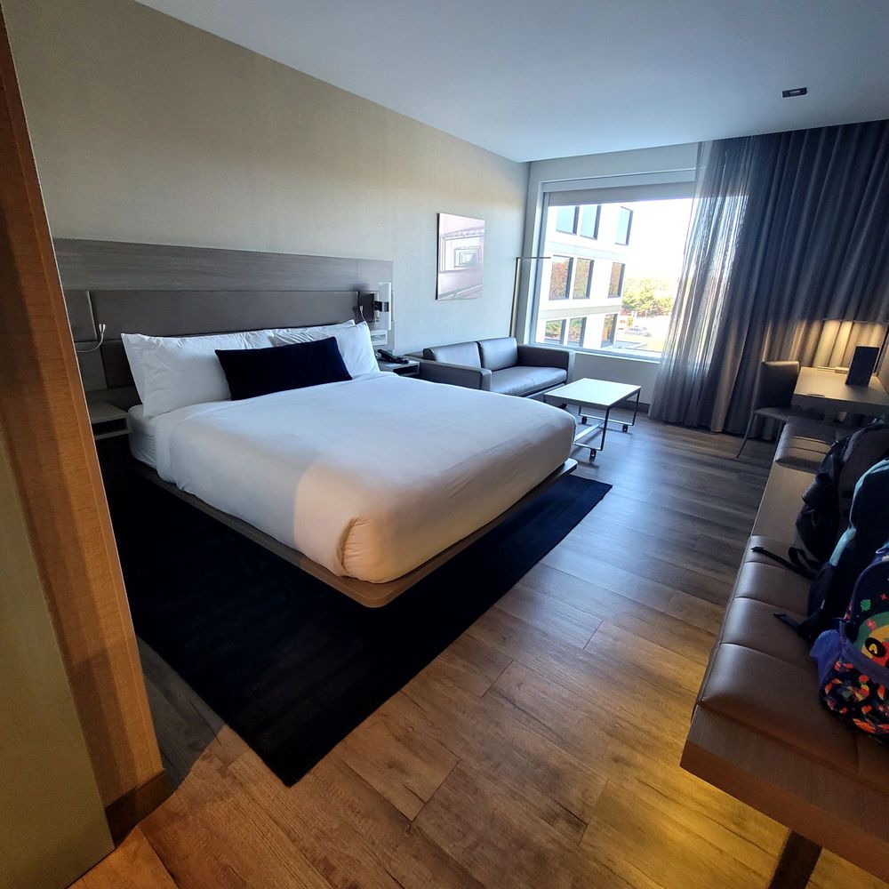 AC Hotel by Marriott Bridgewater - Nice spacious room with seating area - Hotels Near Me - Bridgewater, New Jersey AC Hotel by Marriott Bridgewater - Nice spacious room with seating area - Hotels Near Me - Bridgewater, New Jersey