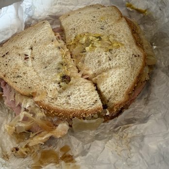 Lester's Deli - Delis Near Me - Henderson, Nevada