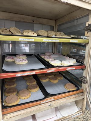 Dutchman's Market by null