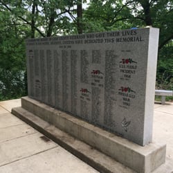 Veteran's War Memorial