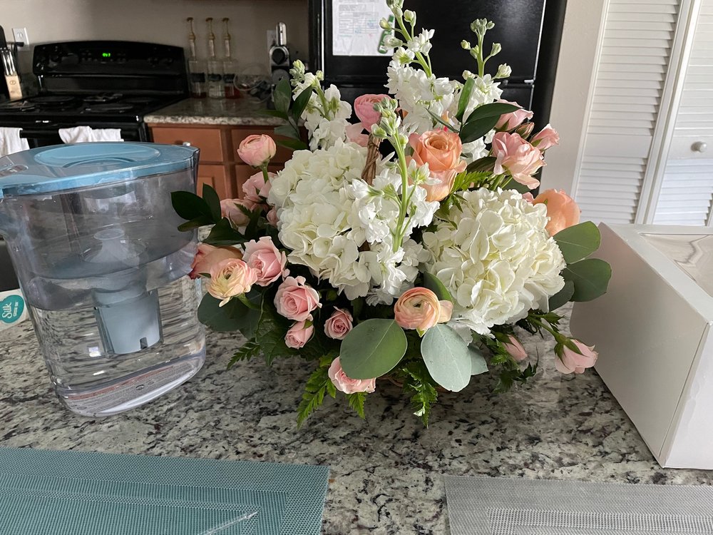 SEMINOLE FLORIST 8613 Seminole Blvd, Seminole, Florida Florists