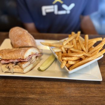 The Blind Pig - Cubano - Gastropubs Near Me - Niagara Falls, Ontario The Blind Pig - Cubano - Gastropubs Near Me - Niagara Falls, Ontario