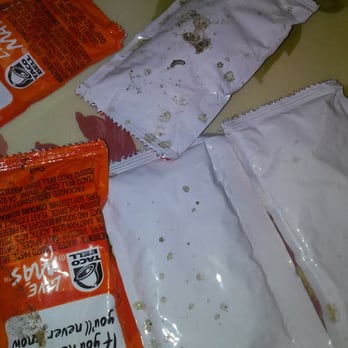Taco Bell - Taco bell gave me package of dirty sauce looks like they were pulled from the garbage including a small worm. - Fast Food Near Me - Santa Paula, California Taco Bell - Taco bell gave me package of dirty sauce looks like they were pulled from the garbage including a small worm. - Fast Food Near Me - Santa Paula, California