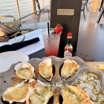 Landry's Seafood House - Seafood Near Me - Kemah, Texas Landry's Seafood House - Seafood Near Me - Kemah, Texas