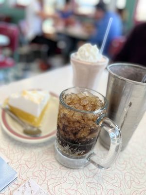 Mr D'z Route 66 Diner by null