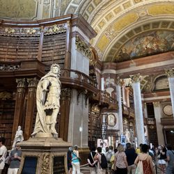 Österreichische Nationalbibliothek - Lesesäle am Heldenplatz