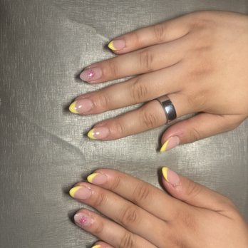 Aloha Nails and Boutique - Nail Salons Near Me - Temecula, California