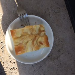 Cafeteria im Grimm-Zentrum - Extrem teurer Kuchen: 2,20€ (ohne Umsatzsteuer und Mietpreisanteil)