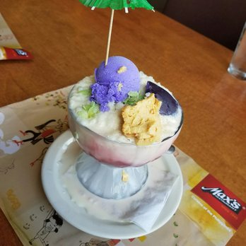 Max's Restaurant - Dillingham - Halo halo - Filipino Near Me - Honolulu, Hawaii Max's Restaurant - Dillingham - Halo halo - Filipino Near Me - Honolulu, Hawaii